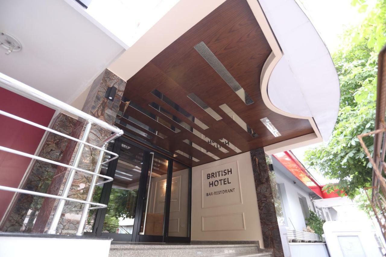 British Hotel פוגרדץ מראה חיצוני תמונה